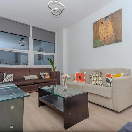 One Bedroom Apartment Serviced Apartment Smethwick Flat 320 Birmingham Exterior photo
